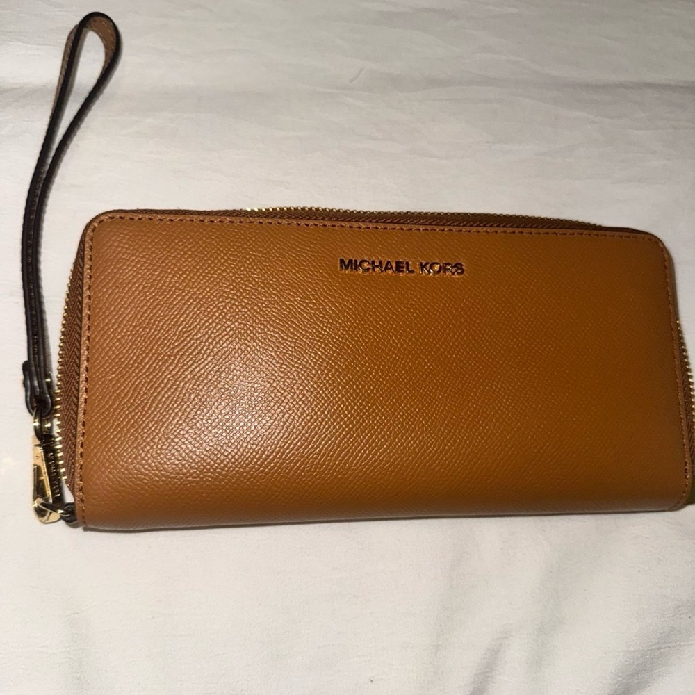 Michael Kors Caramel Leather Wristlet